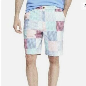Vineyard and Vines men’s shorts
